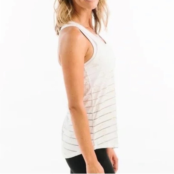 ZYIA Active White Stay Gold Havana Tank 
Size Medium New with tag and bag! - Picture 5 of 12